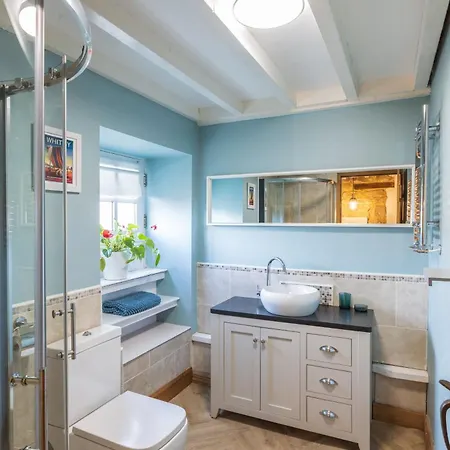 Host & - Cedar View Holiday home *